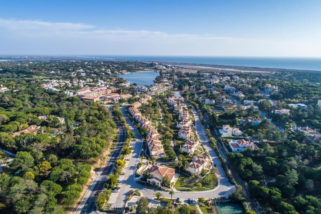 Moradia Geminada Com 2 Quartos Quinta Do Lago Exterior foto